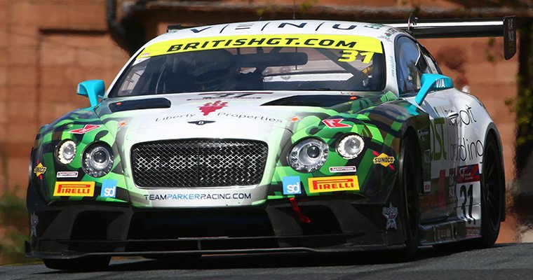 BritishGT's tweet photo. 📝 QUALI REPORT: @RickParfittJnr &amp; @SebMorris31 seal 2x GT3 pole; @SMitchellRacing &amp; @MikeSimpsonP1 take GT4 spoils →https://t.co/2Ws6nR3p5z https://t.co/tcvECWQaMh