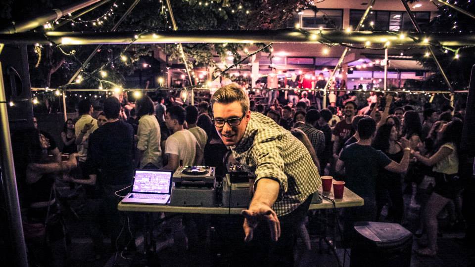 doolins's tweet photo. Tonight we have DJ @jamespatyoung in the house to take control of #Doolins Saturdays! Need Guest List, hit us up! https://t.co/yaXw7f5Svj https://t.co/ac4xp1mlba