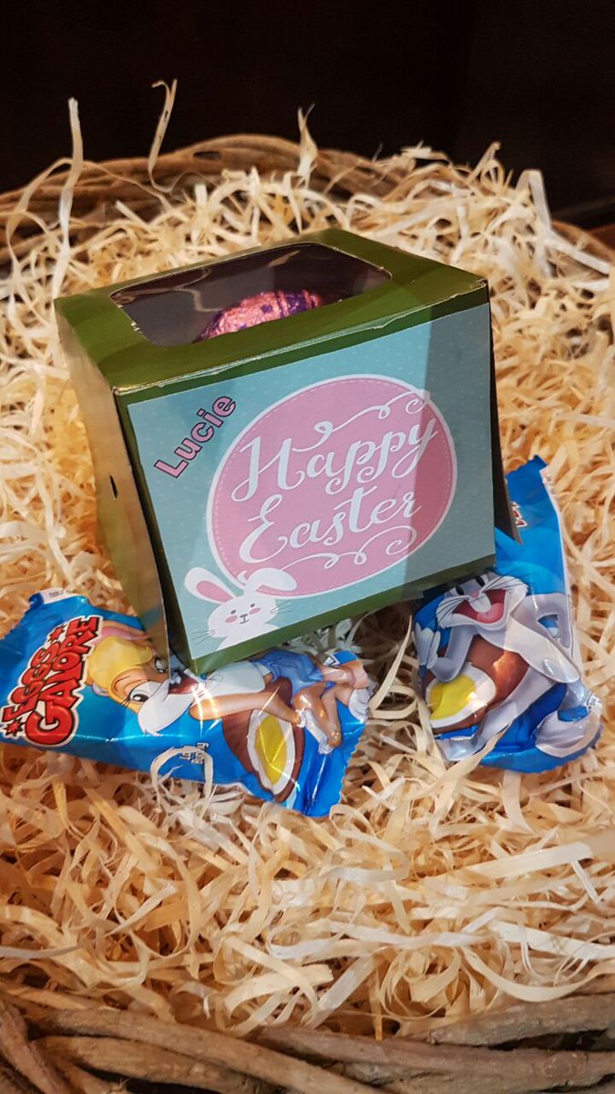 PerrysBridge's tweet image. Happy Easter to all our little guests! #Easter2017 #Easter #happykids #Perrysbridgehollow.