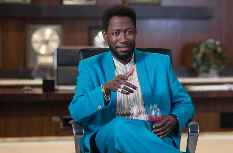 I had too much fun playing Bling and who doesn't love the 90's!?! log onto <a href="/netflix/">Netflix</a> and watch #SandyWexler !!