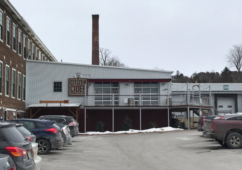 BeerSnobSquad's tweet photo. CIDERY REVIEW: CITIZEN CIDER (BURLINGTON, VT) @citizencider https://t.co/fprKWbIE7o #CideryReview #HardCider #CraftCider #CiderSnob https://t.co/QVmPO4EFgH