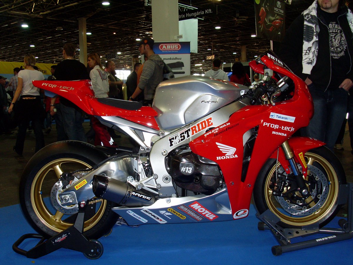 Prop-Tech Honda Superbike