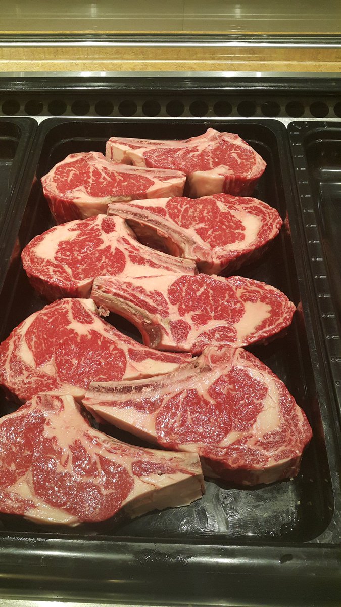VladTheButcher's tweet photo. 1st time in the Butcher shop display!
20oz Bone in Ribeyes#butcher#hardrocktampa#counciloak#usadaprime#purelymeat#thebest https://t.co/TwOn0wlXym