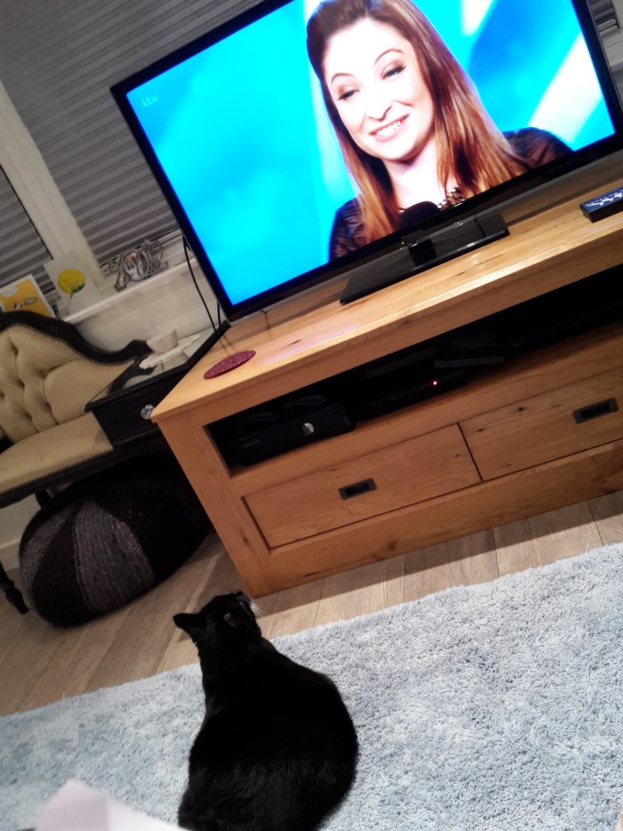 JoyCarlile's tweet photo. Zinc's favourite BGT performer! She's cativated with her! @davidwalliams https://t.co/iW8kiWxpKH