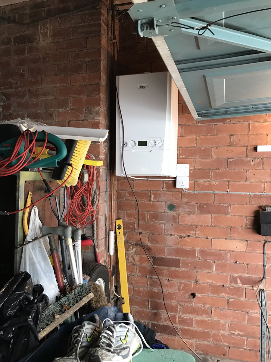 EPHMBarnsley's tweet photo. New @ideal_heating logic+ #fullheating #fullhouserepipe #allincopoer #ephm https://t.co/Uo2NeGyT5K