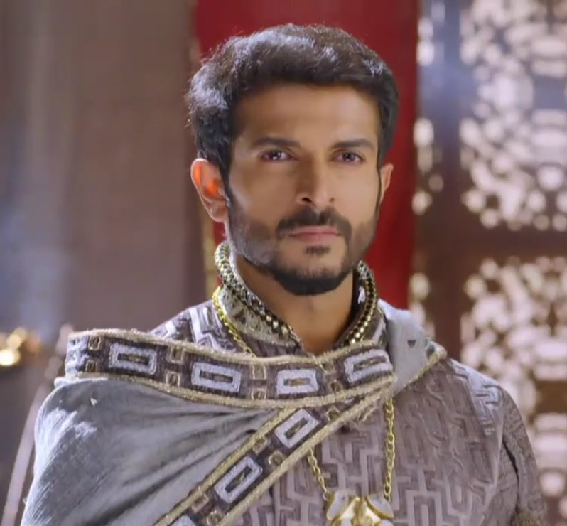 FC_Chandrakanta's tweet image. Will #TejSingh ever stand against #Shivdutt for his vile acts OR will he be always bound to follow the dharma of SwamiBhakti? #Chandrakanta