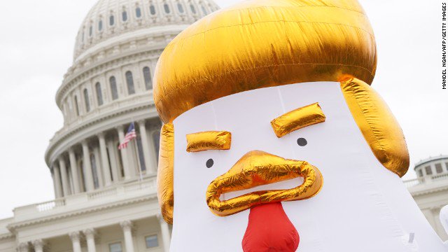 CNN Politics tweet media