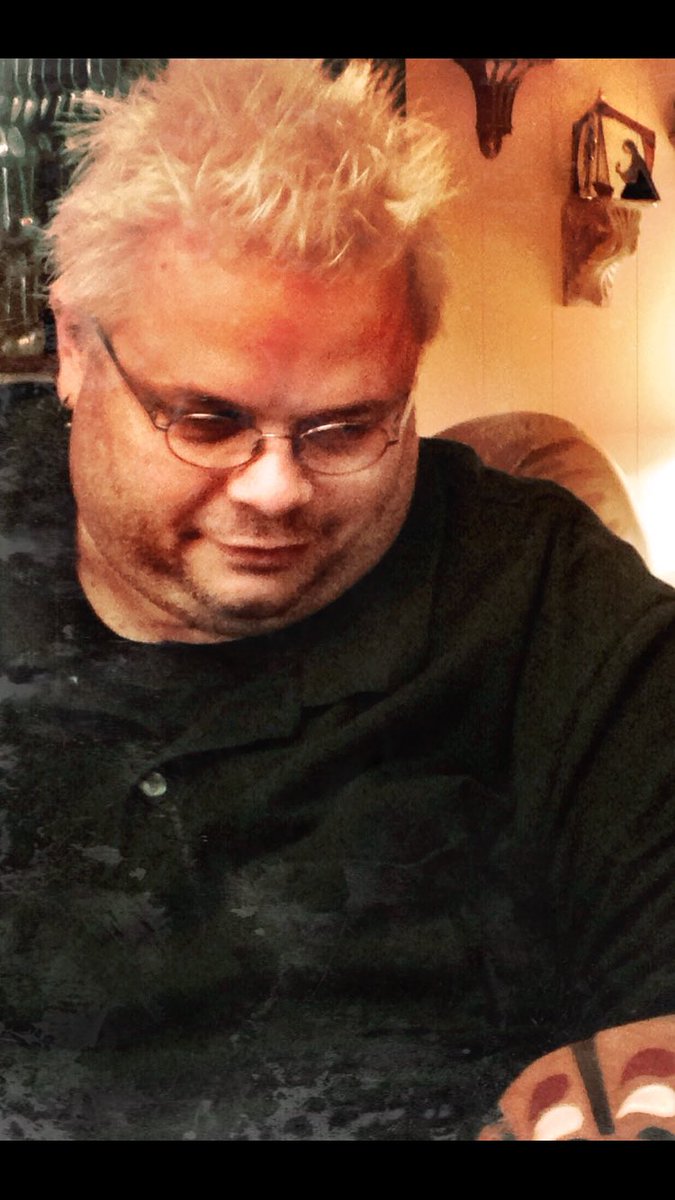 elfbloom's tweet image. 13 year anniversary at COTM and a birthday! Big week for the most awesome @stone_rocks ❤️you big time