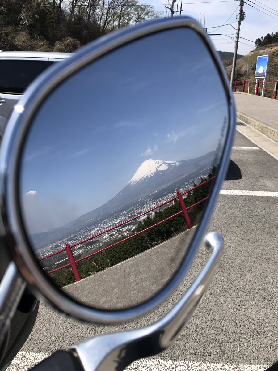 ROUTE66FREEDOM's tweet photo. 箱根。今日は富士山も良く見える。 https://t.co/PRtSpabgdC