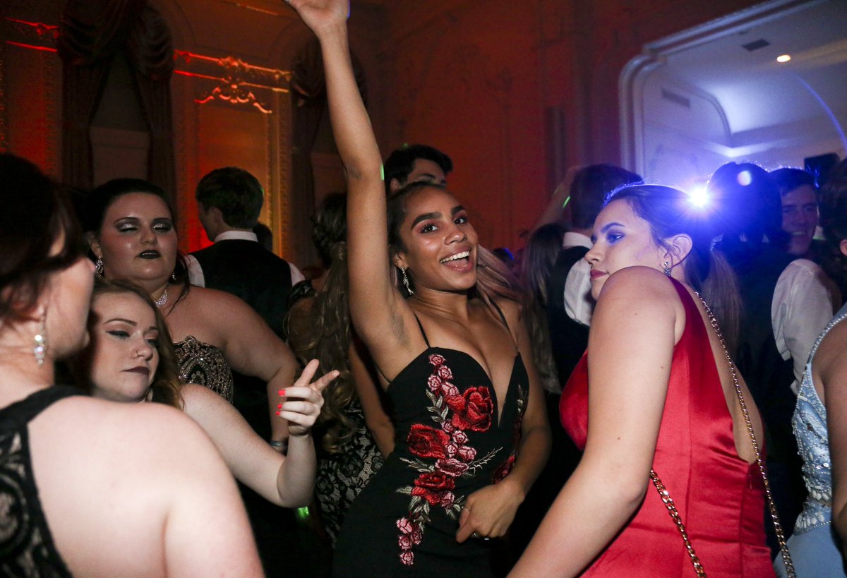 JKayWardarski's tweet photo. Celebrating Prom with the @EHSEAGLE . More PHOTOS @tulsaworld https://t.co/p51SqTfXF0 #prom2k17 #edisonprep @TheMayoHotel https://t.co/pIYLxqY0gX