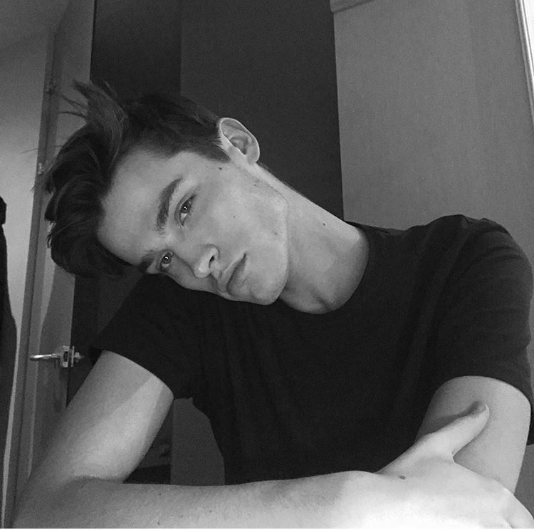 New fake like/rt and I'm back 💪