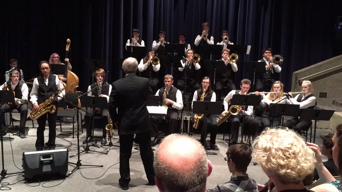 SumnerBand's tweet photo. Jazz 'A' is down with their performance. Off to clinic...there may be live video due to popular demand. :p #CBCJazz https://t.co/fDgOl6OOx3