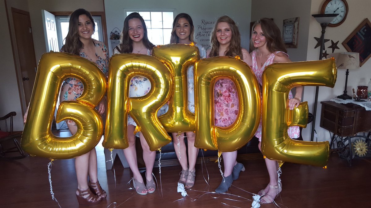 Bridal brunch 💛🌷