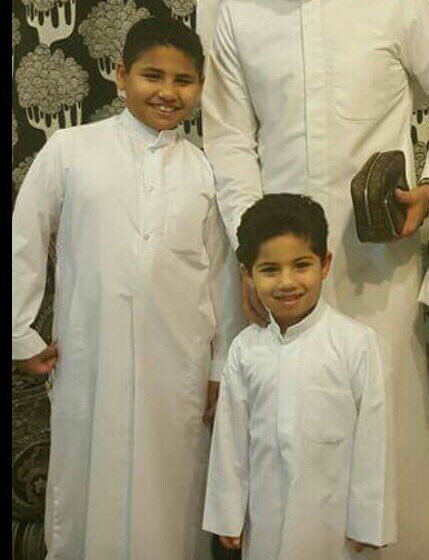 طفلين مفقودين في صباح السالم (قطعة ٦) من اليوم المغرب والى الان ما لقوهم .. اللي يلقاهم يتواصل مع هالرقم
99762444
الله يردهم لأهلهم سالمين