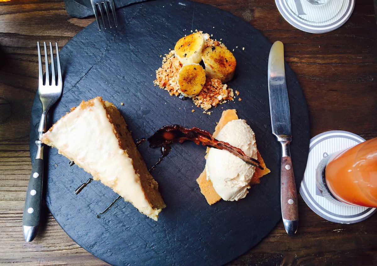 emmawonderland1's tweet photo. Thanks to @Unique1Unicorn , you can find the most beautiful tableware to place your desserts! https://t.co/p8ijA6bXae