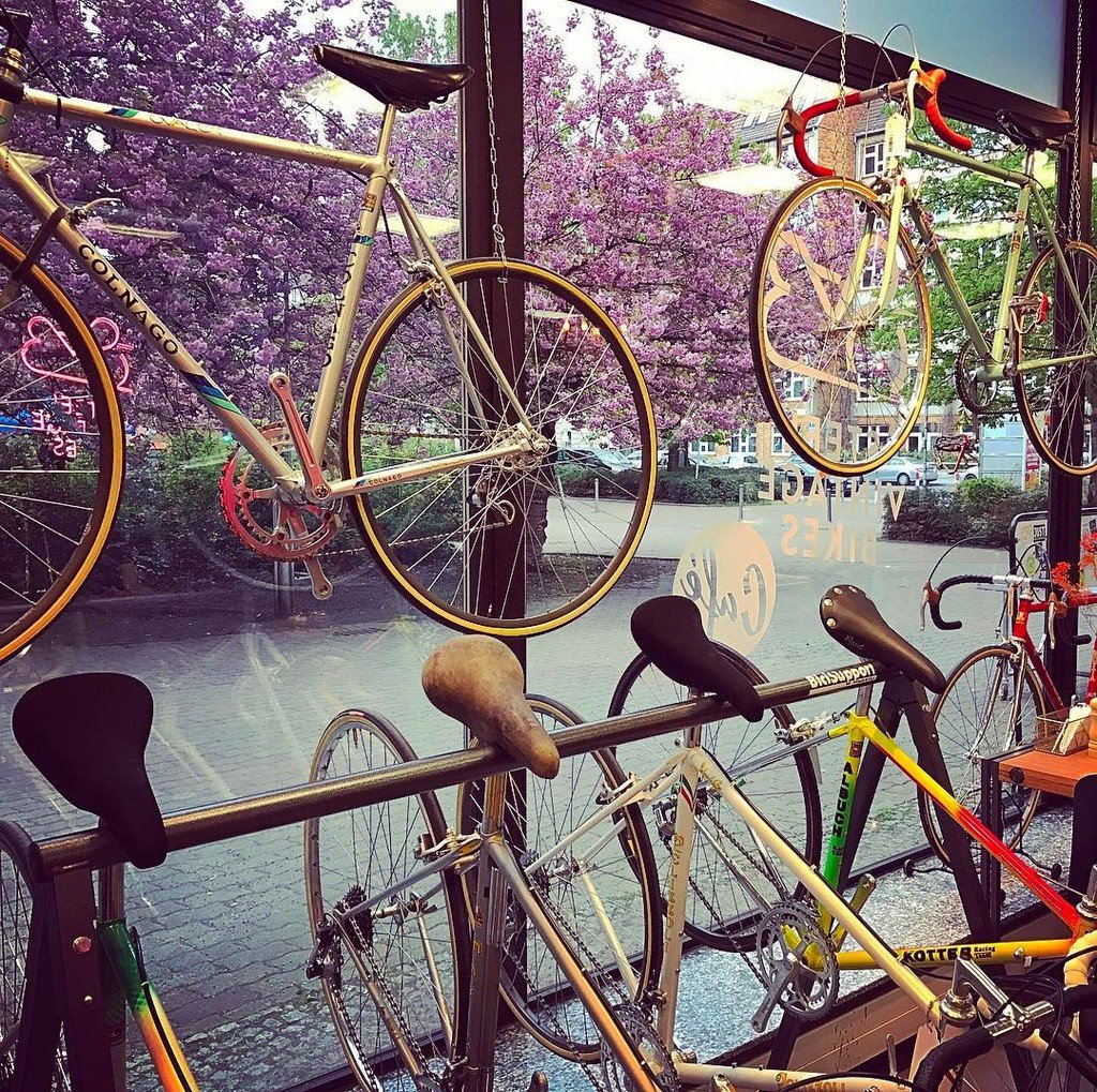 Steel_Vintage's tweet photo. Cherry blossom outside of Steel Vintage Bikes Café. #steelvintagebikes #cherryblossom #berlin #berlinmitte #cyclec… https://t.co/6nqCzm3lux https://t.co/Etc71GKFzc