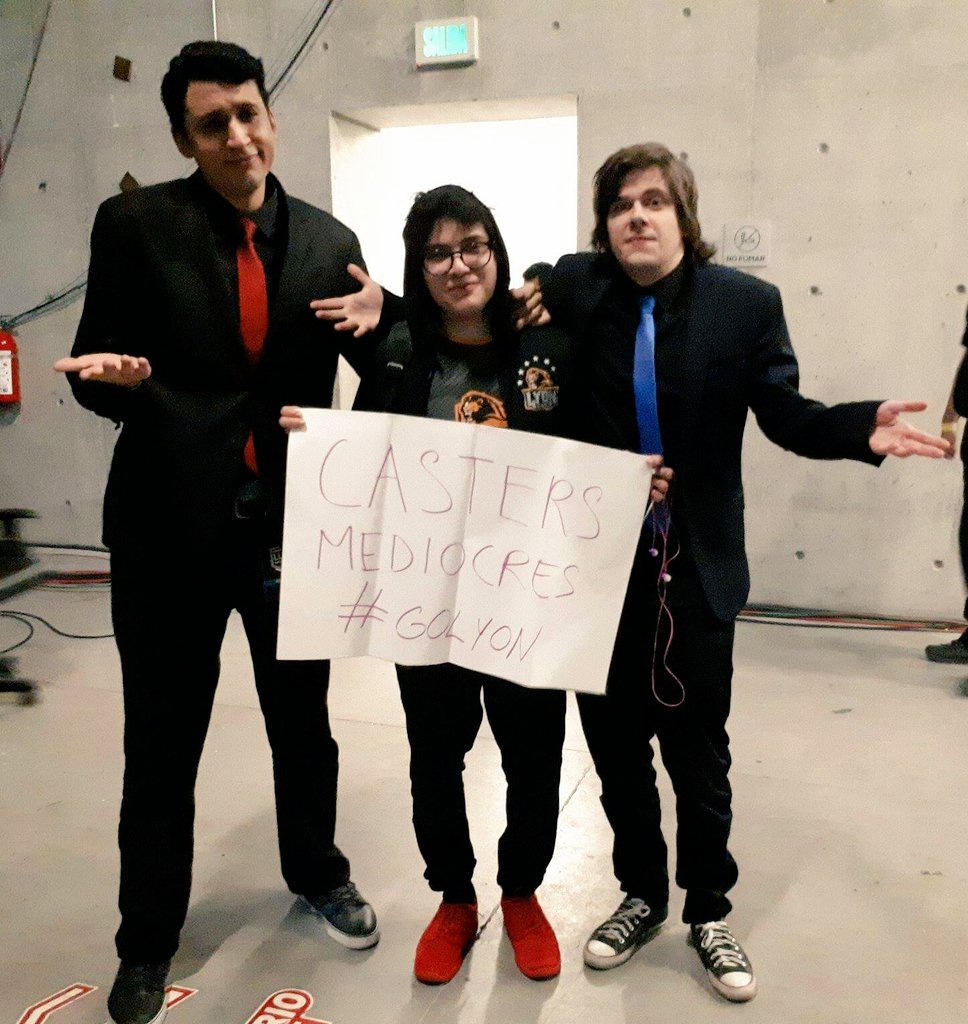 SkyshockGG's tweet photo. El cartel del día. #SomosLAN @nosfehh @seiyalol https://t.co/hPTPZvkyZO