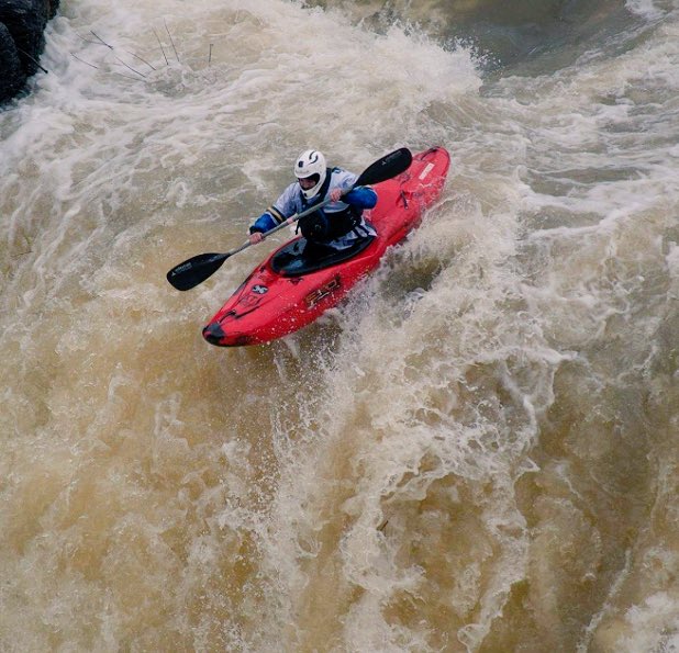 NickKnowsNot's tweet image. Tonight we sit down with Dale @DGUA08 a sponsored white water raft professional who runs Kosir's Rapids Resort in Northern WI. CAN'T WAIT!!