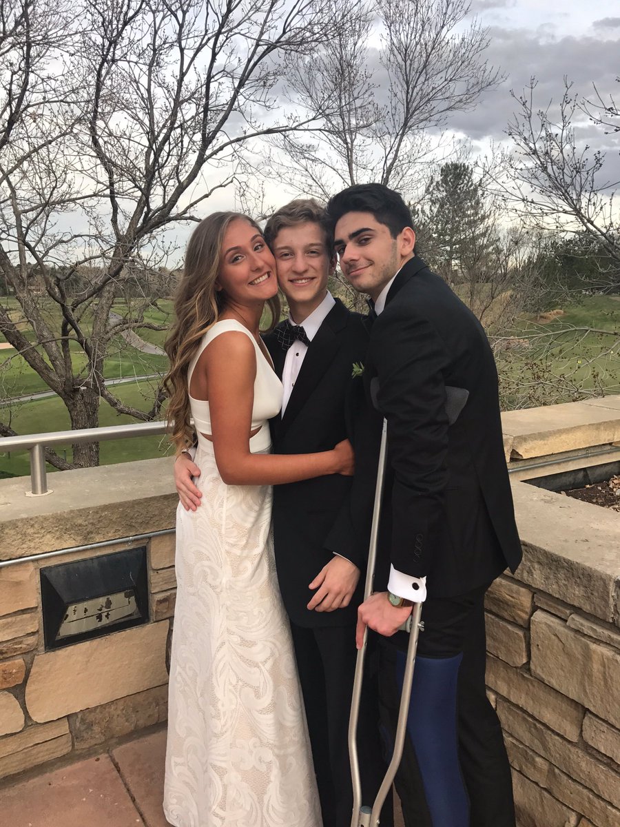 psebes11's tweet photo. Happy birthday mike @schmiddy151 https://t.co/H4k4CkWI9F