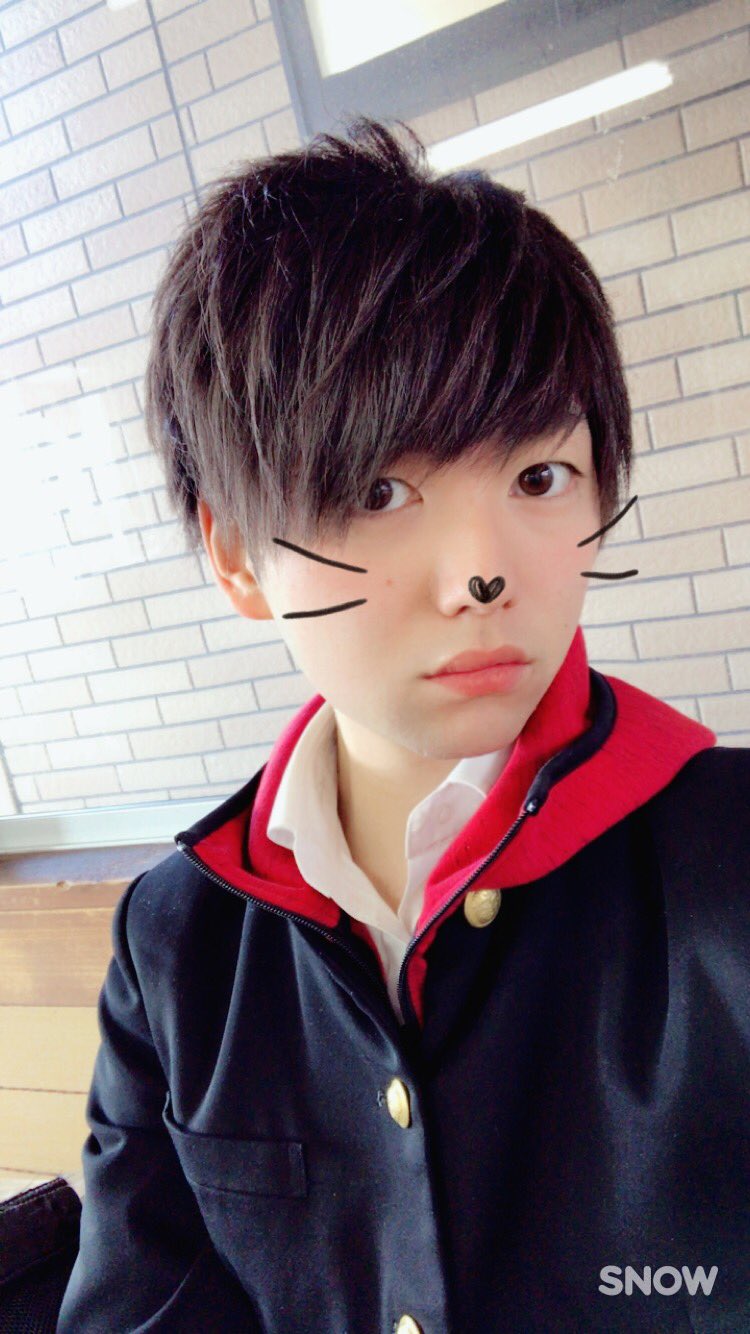 ね を す け A Twitter 学ラン 赤パーカー ちょっと最近気に入ってる 少しでもいいなと思ったらrt 雰囲気嫌いじゃないよって人rt らぶりつください かっこいいとおもったらrt らぶりつで気になった人お迎え じどり晒すとフォロワー増えるって聞いたんですが