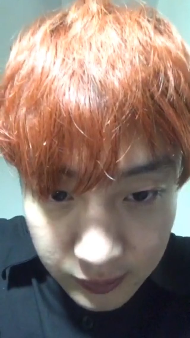 Bananaa3st0ckk's tweet photo. 「#ทีมprima ig live」
เลือกเลยค่ะ #คยูยอง หรือ #RANDYACHTZ ดี 😂 https://t.co/5n7TamSimK