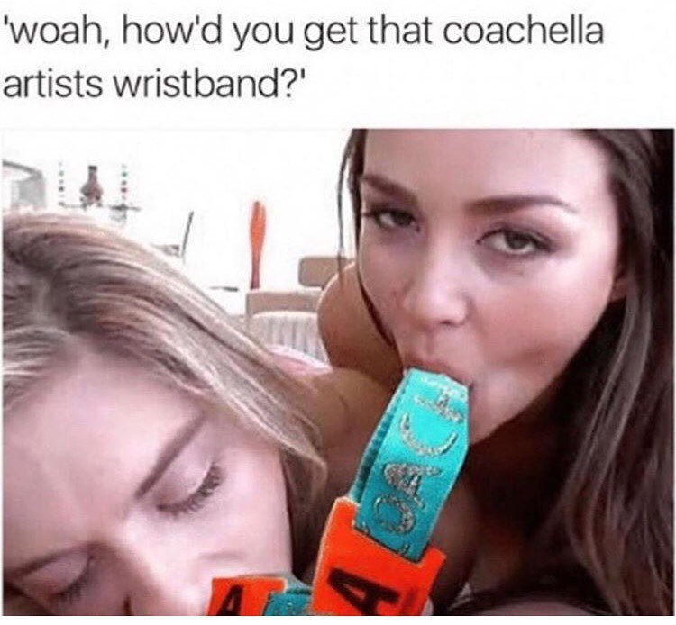 RaveFaced's tweet photo. Oh. My. God. 😂😂😂 https://t.co/lNoX718APU https://t.co/fW1E8eTeEQ