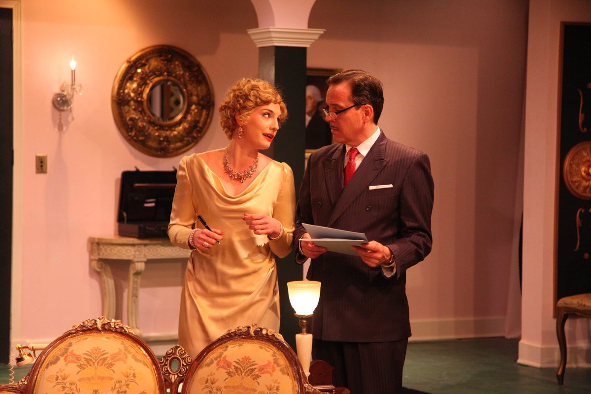 ChiTheaterBeat's tweet photo. Adept cast, hypersmart dialogue make @remybumppo's timely #BornYesterday pop! Highly Recommended!
.
Review at https://t.co/KA8lVeBa7H https://t.co/XZTqR4k1QF