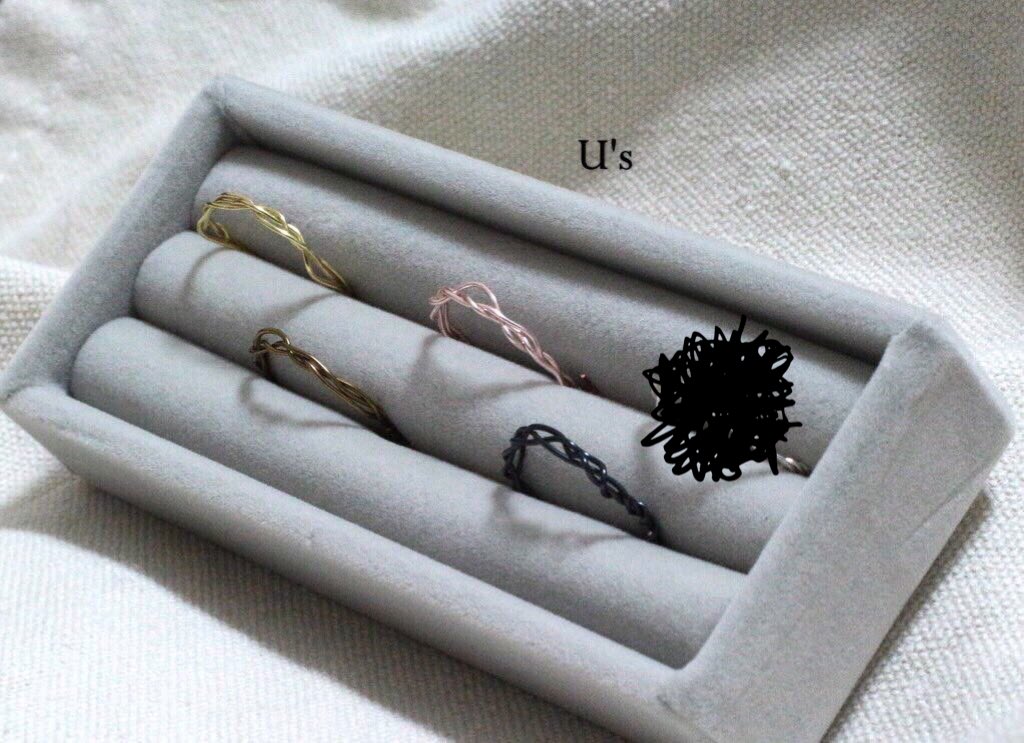 Us_1228_'s tweet photo. 受注について

販売させて頂く色は
ゴールド・おうどいろ・ブラック・ピンクゴールドの4色とさせていただきます。

20号〜からの追加料金は
一つ＋50円となります。

あとは以下画像詳細をご覧頂き、DMをお願いします。 https://t.co/rgQHncc0bg