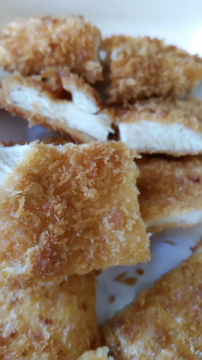 SweetsPlayLove's tweet photo. #FriedChicken #KoSushi
A great dish to order small picky eaters at Japanese restaurants! https://t.co/W25w208Iwp