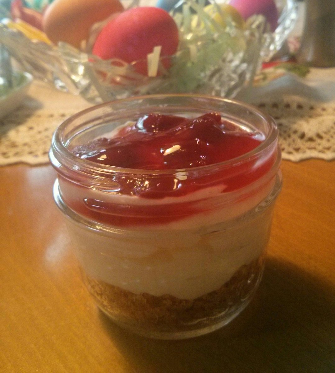 GBC_Library's tweet image. #Easter dessert #masonjar Cherry Cheese Cake
