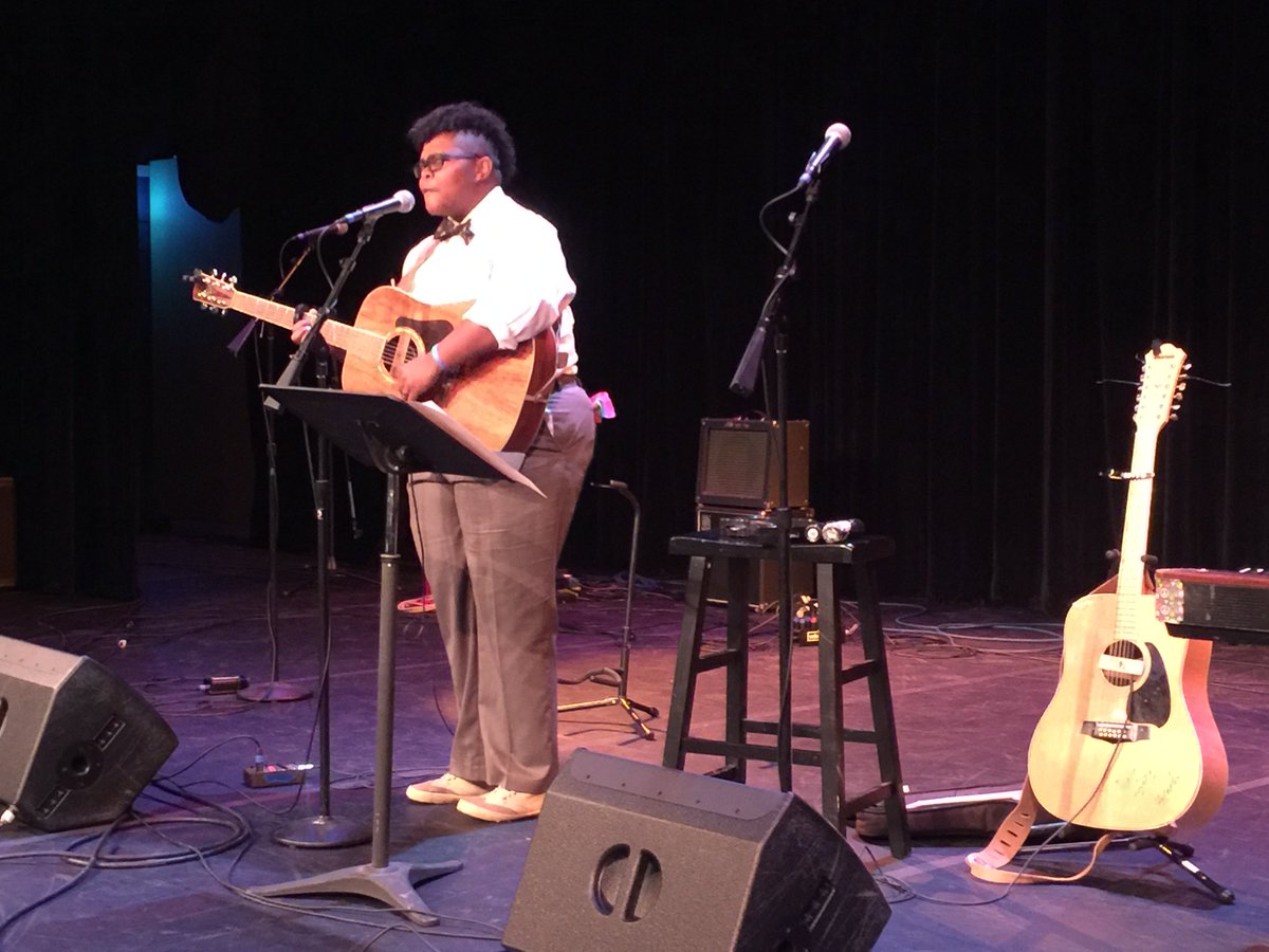 SongwritersASA's tweet photo. Stellar performance and conversation by Crys Matthews Artist in Residence with @SongwritersASA #saam #empathywrites #lyricsmatter https://t.co/FgbdeCGhq0