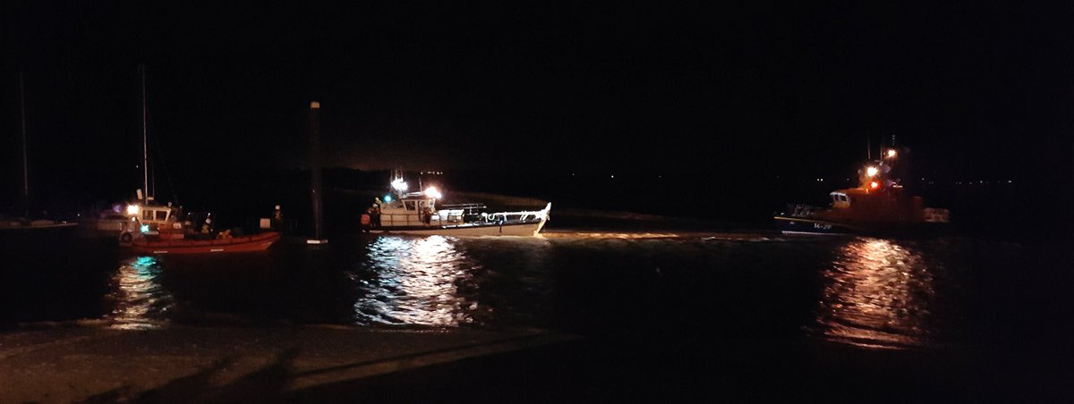 SHOUT 15/04/17

Tasked to assist vessel off Hinkley Point - facebook.com/permalink.php?…