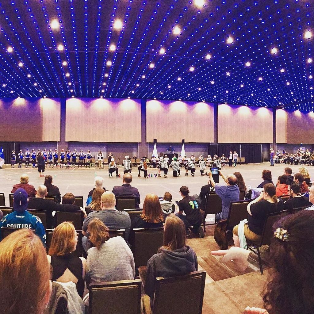 jasonkcarnegie's tweet photo. First Roller Derby match of the year https://t.co/KPwol3LS1t https://t.co/CNxqeeYkmz