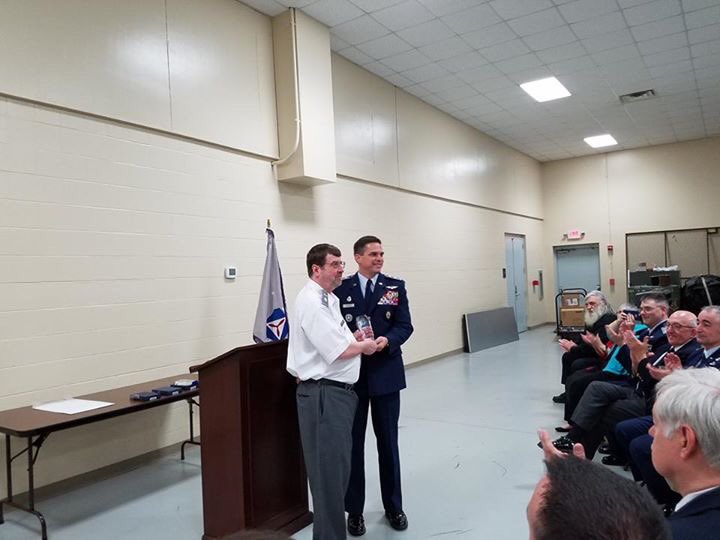 BowmanSrCAP's tweet photo. GLR Commander Phelka presenting Lt. Col. Noe with GLR Safety Officer of the Year award. Semper Vigilans! https://t.co/HsNwdViwqN