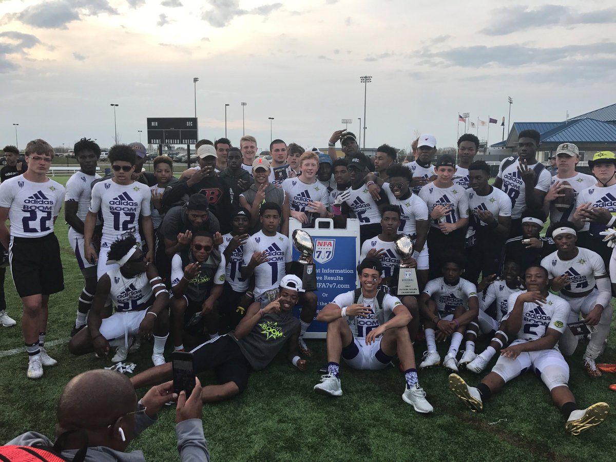 1st time an organization ends undefeated in BOTH divisions &amp; claims BOTH trophies. #NFA7v7 Midwest Regional Champs <a href="/MidwestBOOM/">BOOM INSIDER💥</a> Kings&amp;Crowns