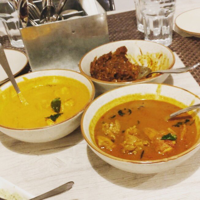WanderingAditi's tweet photo. Sunday lunching #kerala #Foodie #weekendbinge #travelblogger #foodblogger #bangaloreblogger #curry #foodgasm #foodlove https://t.co/xNgXotvnkU
