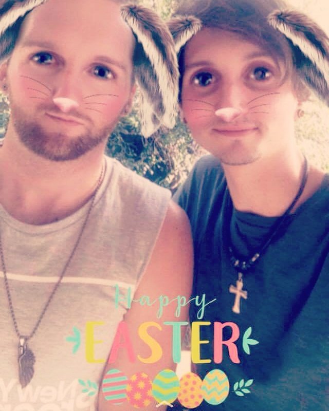 HurricaneFall1's tweet photo. Happy Easter Everyone. We hope you have  a delicious day! 🍫🐇🐰😊🍻

#hurricanefall #happyeaster #eastereggs #chocolate https://t.co/wBpo31eUQd