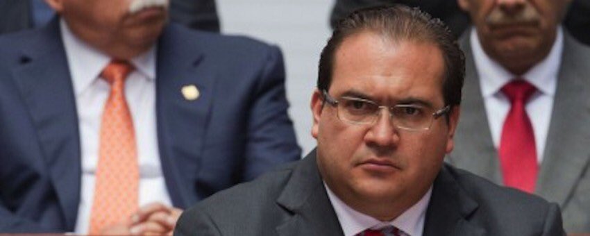 ComuniqueInform's tweet image. Javier Duarte, exgobernador de Veracruz, fue detenido. En Guatemala