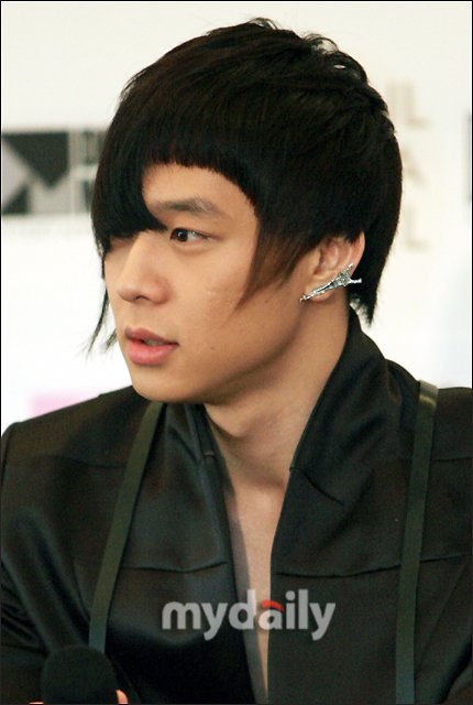 PARK YUCHUN tweet media