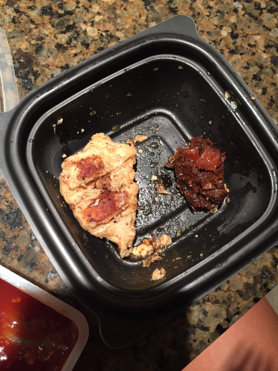 stercay's tweet photo. @ChickfilA my grilled nugget on the right is very sad and burnt :( https://t.co/31hB0nkFVz
