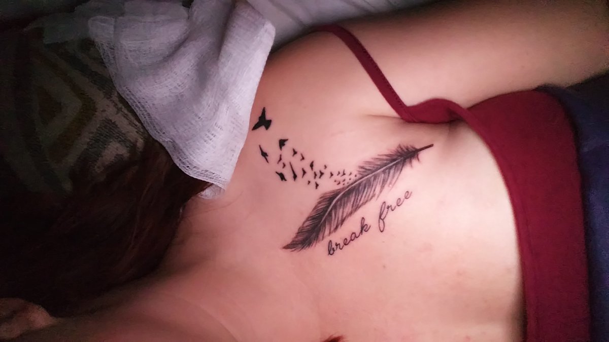 mae_amberly's tweet photo. New tattoo #breakfree #staystrong #birthdaypresent https://t.co/f6g2ISXUnL