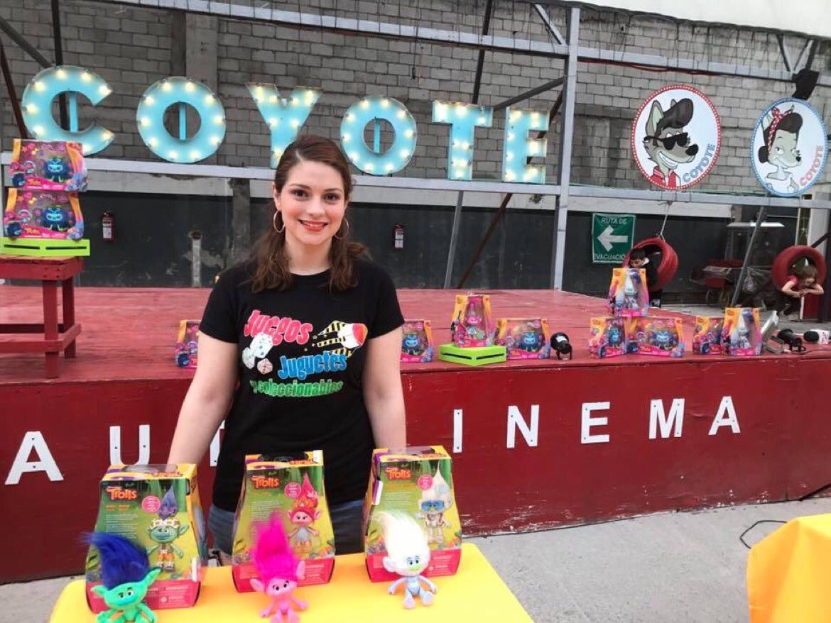 Hoy <a href="/AutocinemaC/">Autocinema Coyote</a> #Polanco estuvieron con nosotros <a href="/juegosjuguetesy/">Juegos, Juguetes y Coleccionables®</a> Yeah Boy‼️