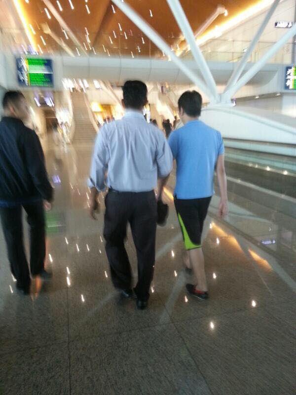 KBAB51's tweet photo. Syabas @PDRMsia Kuala Lumpur. 'Missing' Peter Chong is back from Pattaya, this afternoon. https://t.co/Axb0n2PR7p