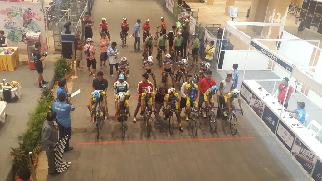 Watch JIExpo Criterium LIVE on Facebook Streaming NOW. facebook.com/jiexpocrit (JIExpo Criterium)