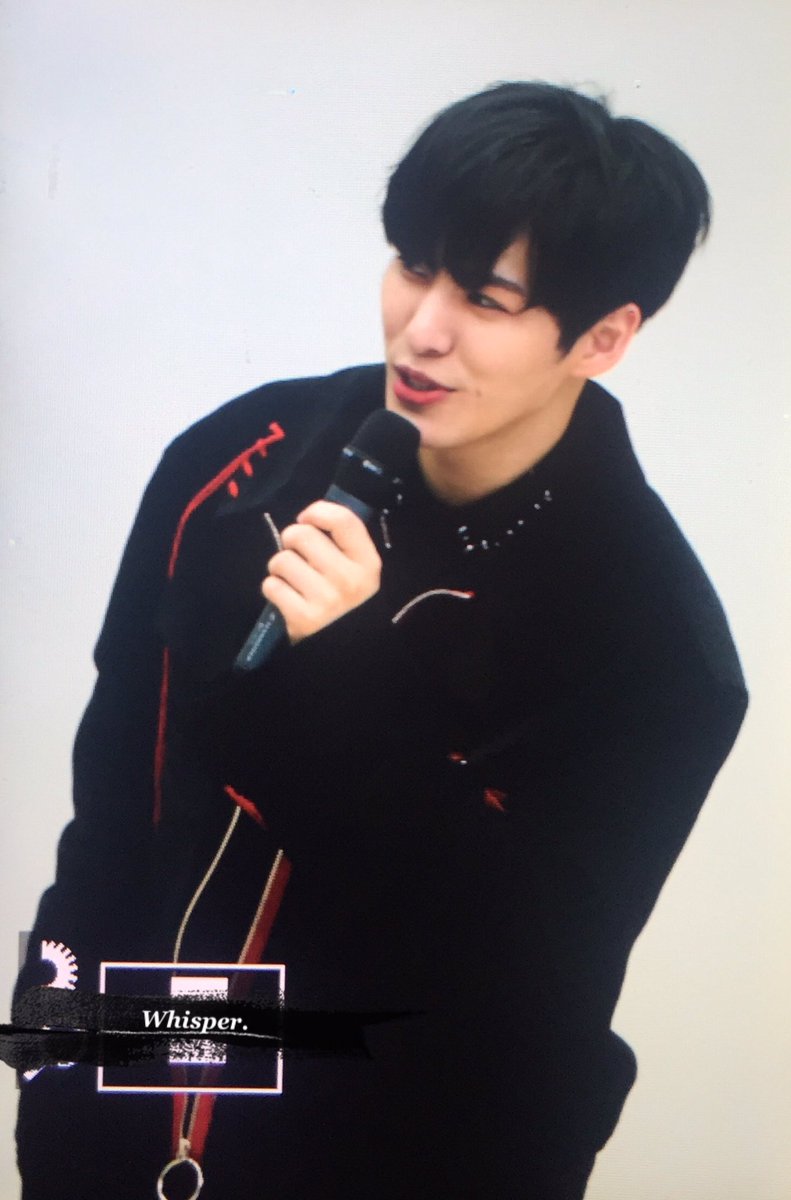 dhdhdh920327's tweet photo. 170416 상암팬싸 #소년24 #유닛블랙 #박도하 #소년도하 #천사도하 #BOYS24 https://t.co/1kmc1AzYnT