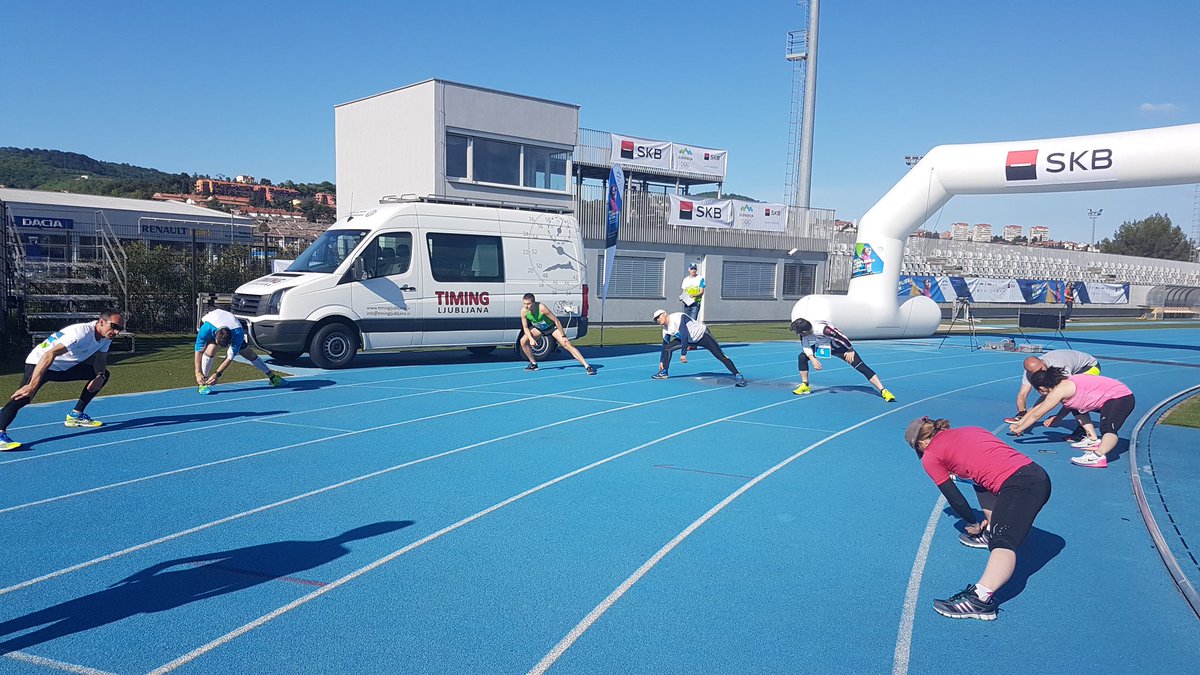 TeamSlovenia's tweet photo. Prva skupina tekačev🏃na #mojanorma v Kopru je že v akciji!😀 https://t.co/zX4rYi1aKj
