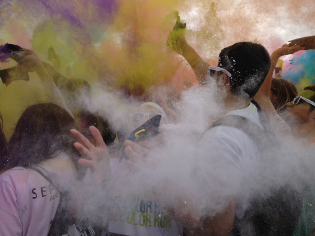 no_rain_today's tweet image. DONE ! 
#TheColorRunBySephora #colorrun2017 #Paris @TheColorRun @moosmi