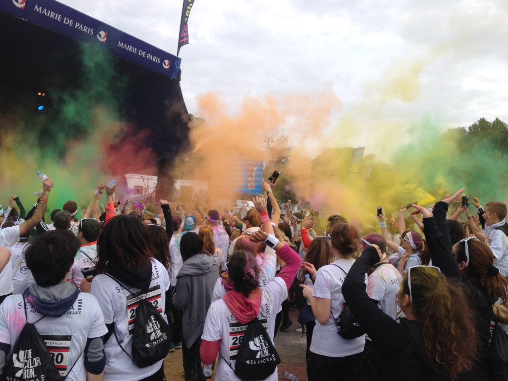 no_rain_today's tweet image. DONE ! 
#TheColorRunBySephora #colorrun2017 #Paris @TheColorRun @moosmi