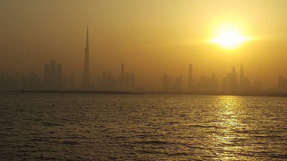 Sun set in dubaï, sun set in burj Khalifa @dubaitourism <a href="/BurjKhalifa/">Burj khalifa official</a> <a href="/Atthetop_tweets/">Burj Khalifa</a> <a href="/TimeOutDubai/">Time Out Dubai</a>