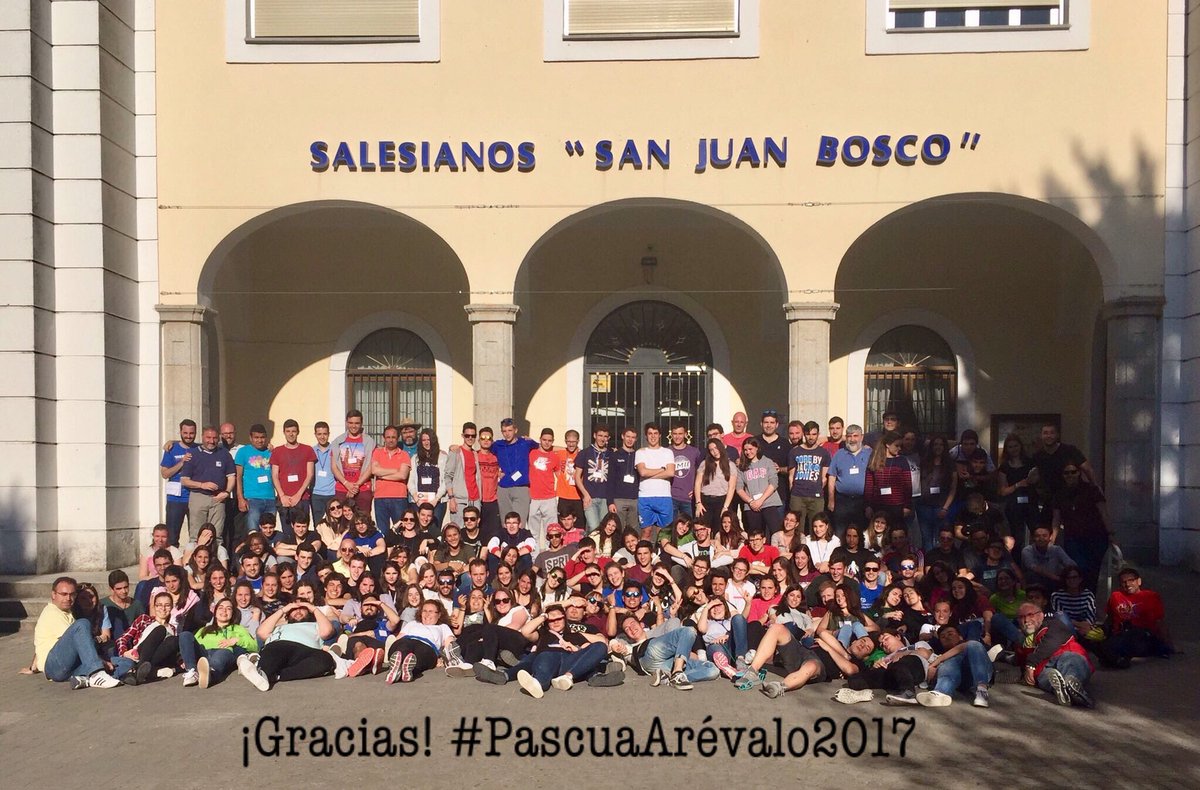 cjmaux's tweet photo. "Aún hay fe, aún hay esperanza. Él está vivo." 🕯Más de 140 personas hemos celebrado la Pascua en Arévalo.¡Gracias! #PascuaArévalo2017 ❤️ https://t.co/aUcK2zE58O